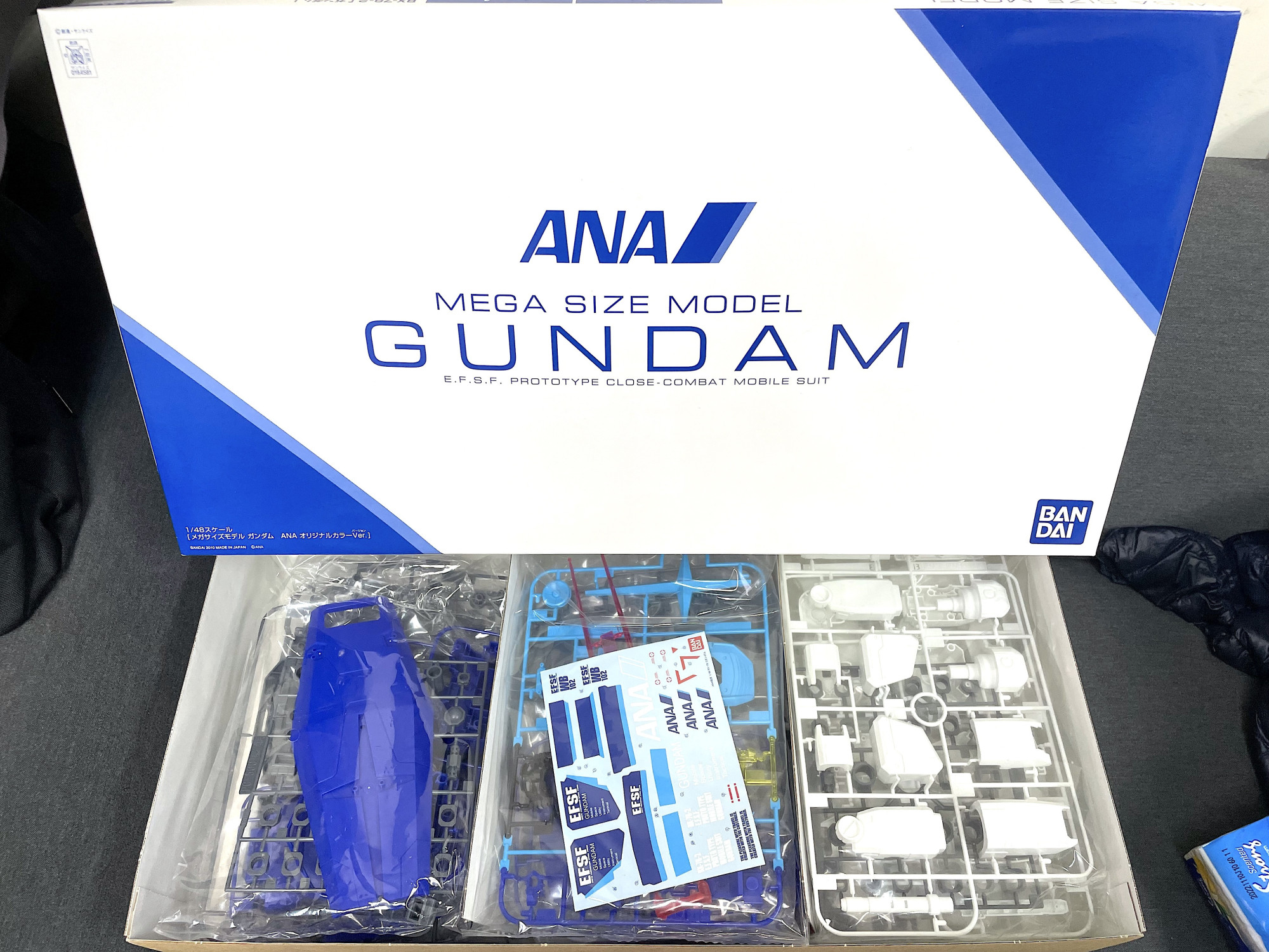 Gundam RX78-2 1/48 Mega Size _1